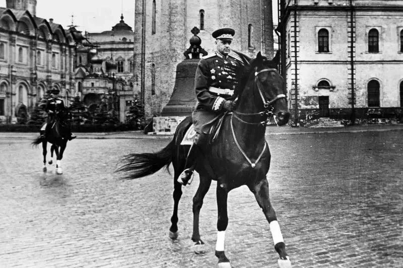 80 лет Священному Параду Победы