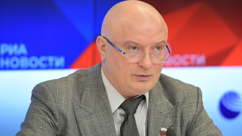 Клишас отреагировал на обращение Миронова к Путину