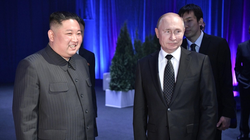 Токаев поздравил Путина с Днем России