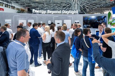 Huawei FusionSolar продемонстрировала интеллектуальный генератор возобновляемой энергии на Intersolar Europe