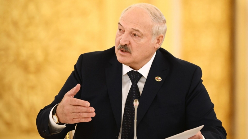 Лукашенко заявил о необходимости общего с Россией медиахолдинга