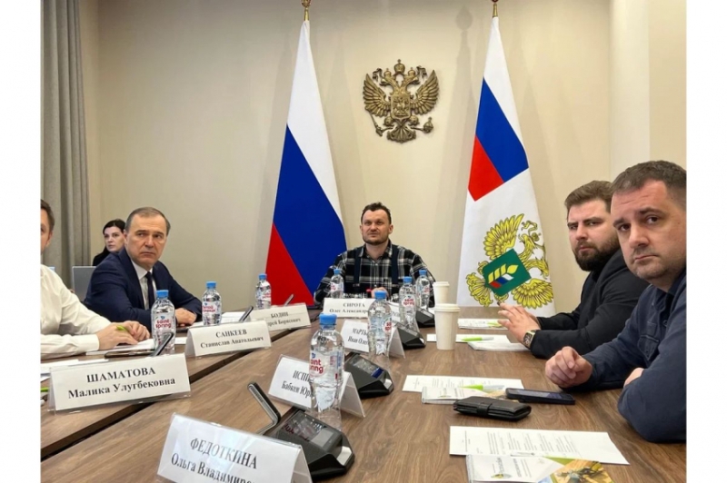 Олег Сирота подвел итоги встречи фермеров с представителями власти по вопросу повышения утильсбора на технику