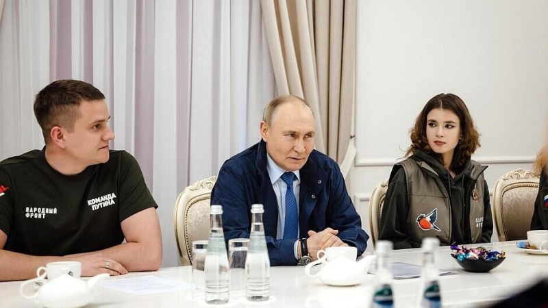 Путин объяснил, почему лично приехал в Курскую область