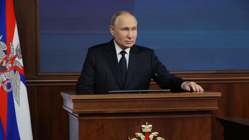 "Слушайте Путина внимательно". Экс-разведчик ВС США обратился к Западу